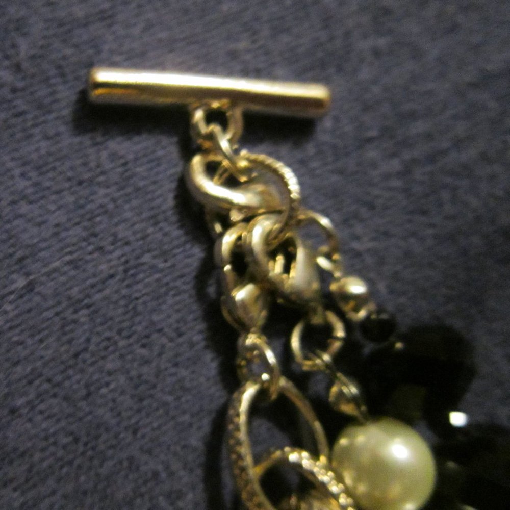 3 for💲25🌟WHBM silvertone Jet & pearly bead Convertible Bracelet multi-strand - Picture 4 of 6